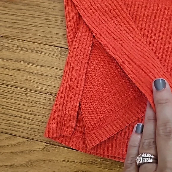 Eri + Ali Holdrege Mockneck Ribbed Sweater - Picture 6 of 7